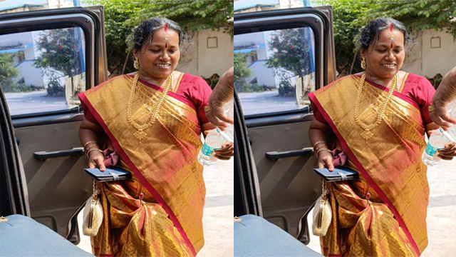 Thakur Bhabi Bathing And Son Secretly Recorded